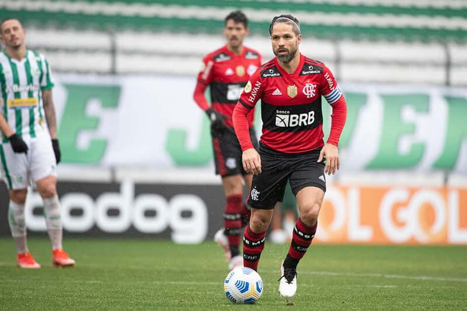 O próximo preservado? Diego é o atleta em maior sequência de jogos no Flamengo
