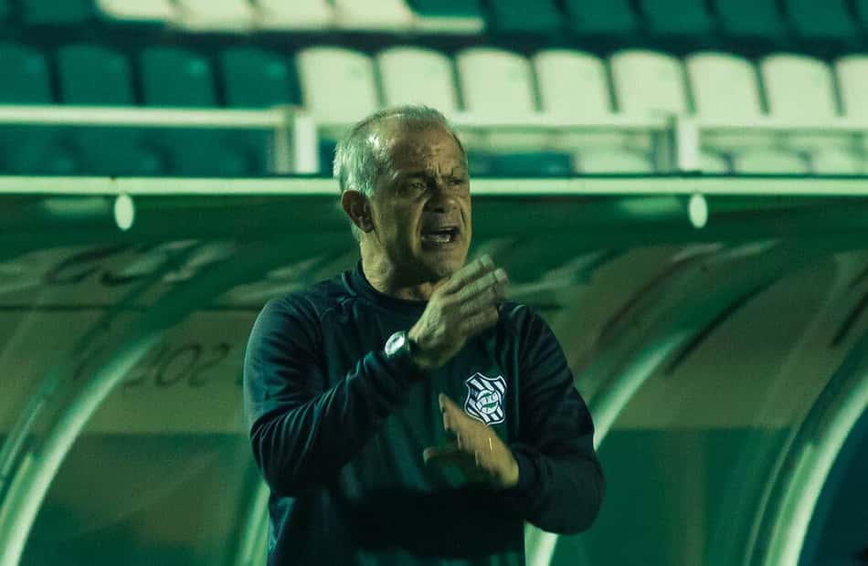 STJD delibera sobre caso envolvendo o técnico Jorginho e Walter