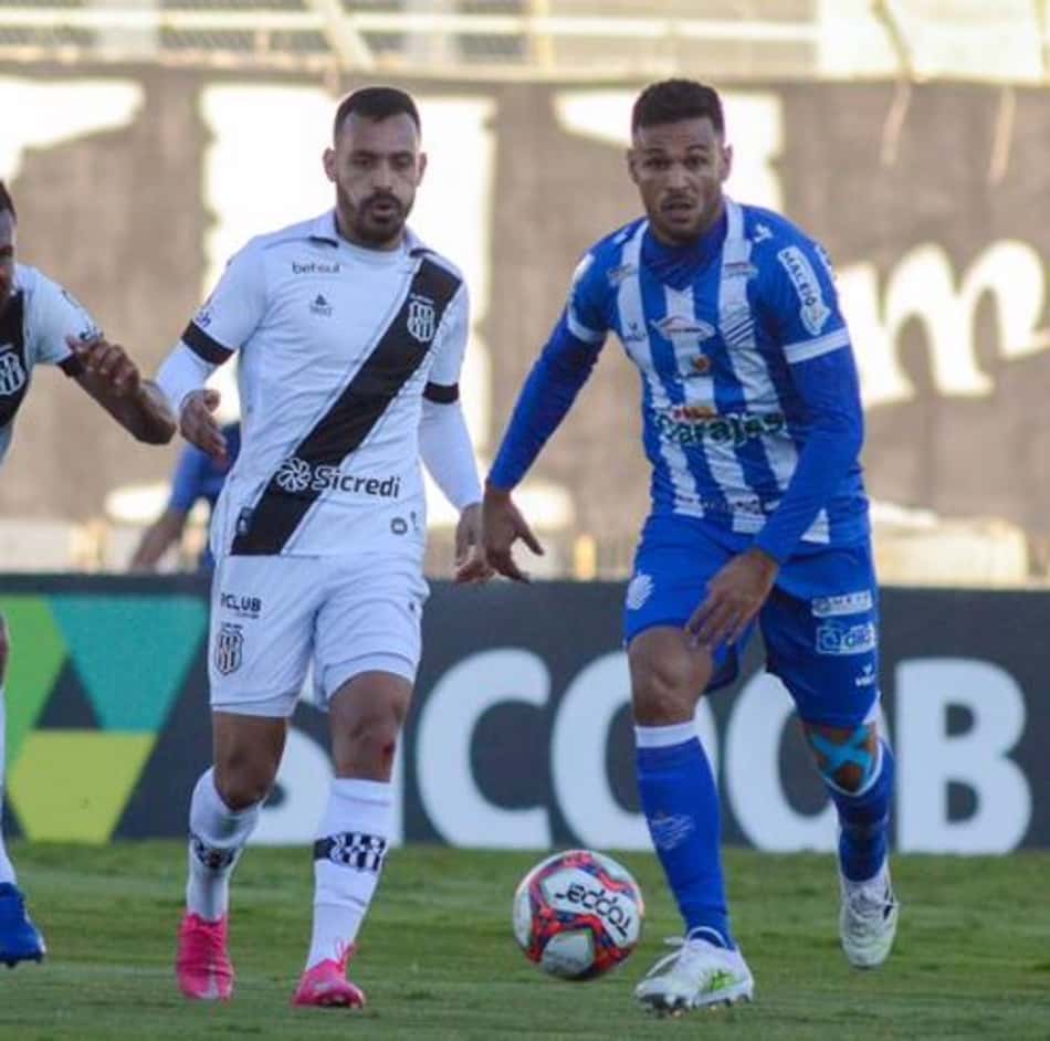 Kleina vibra com primeira vitória da Ponte na Série B