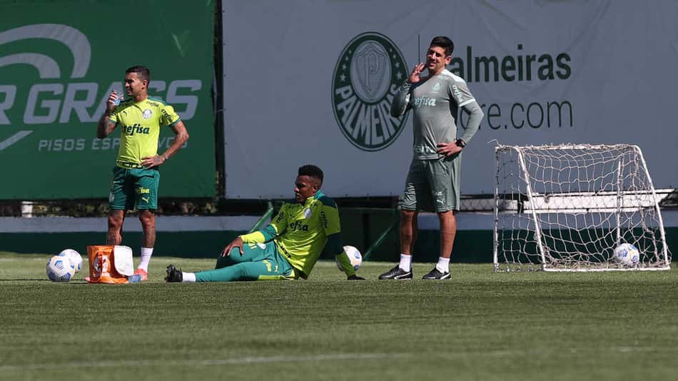 Pedrão treina com elenco do Palmeiras, mas ainda não é relacionado