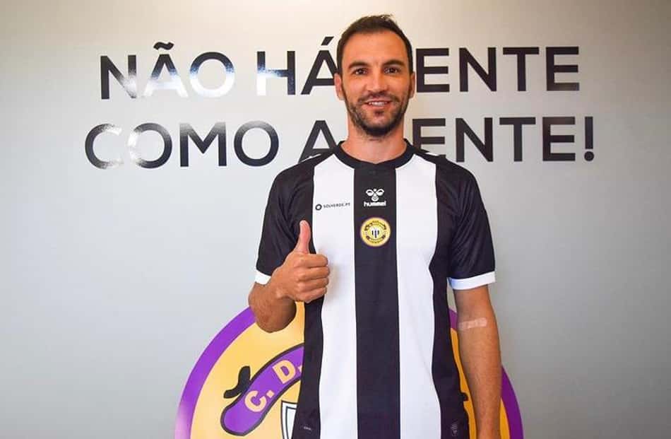 CD Nacional anuncia o goleiro brasileiro Vagner Silva