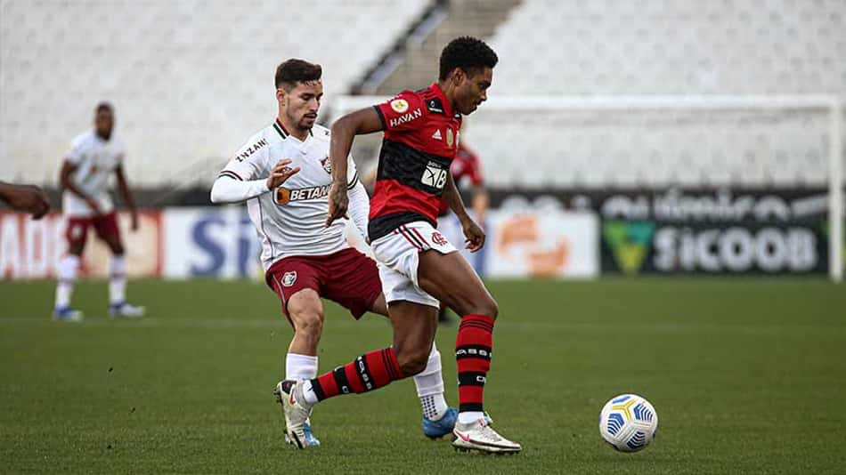 Clássico entre Fluminense e Flamengo pode contar com a presença das duas torcidas; confira
