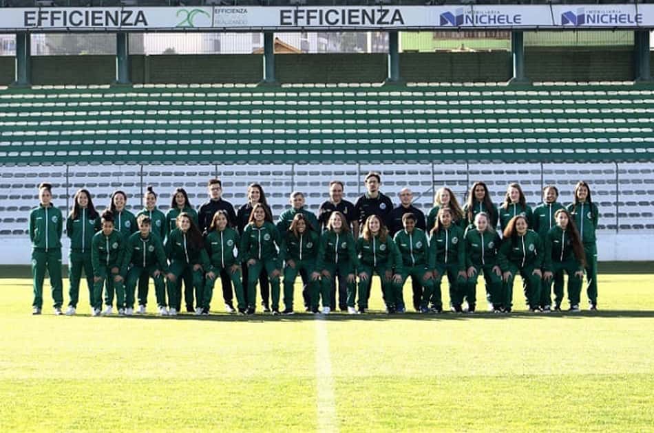 Com apoio do clube e estrutura, Juventude estreia no futebol feminino