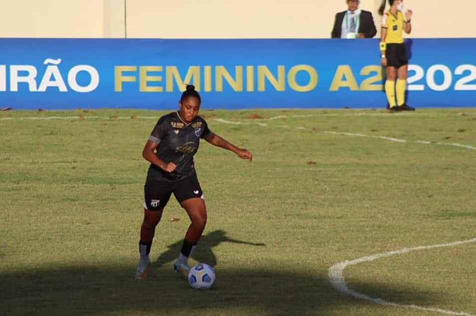 Zagueira do Ceará comenta classificação para as quartas de final no Brasileirão A2