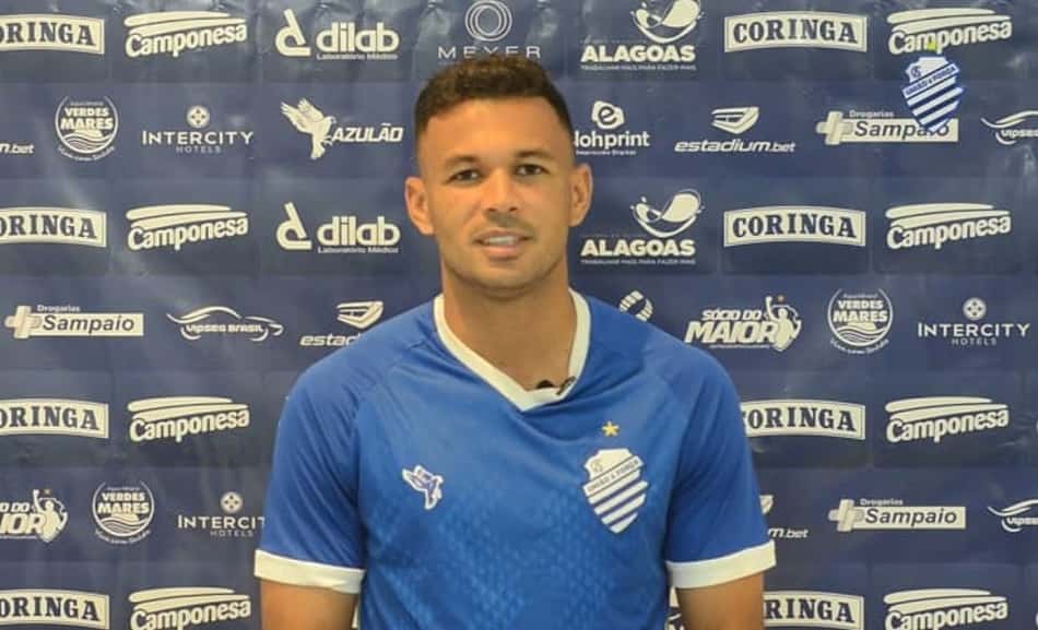 Veja por até quantos jogos o CSA pode perder Cristóvam