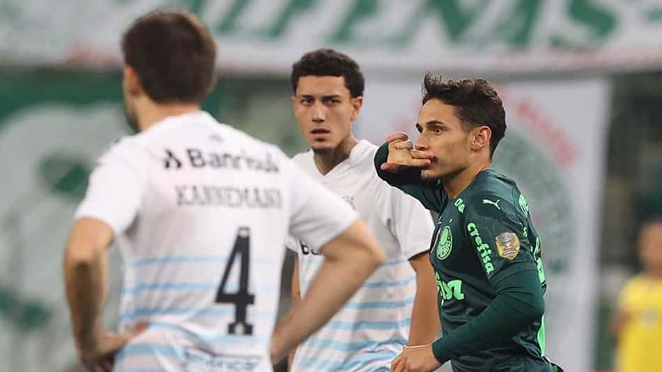 Em casa na Arena do Grêmio, Palmeiras defende invencibilidade de seis jogos no estádio