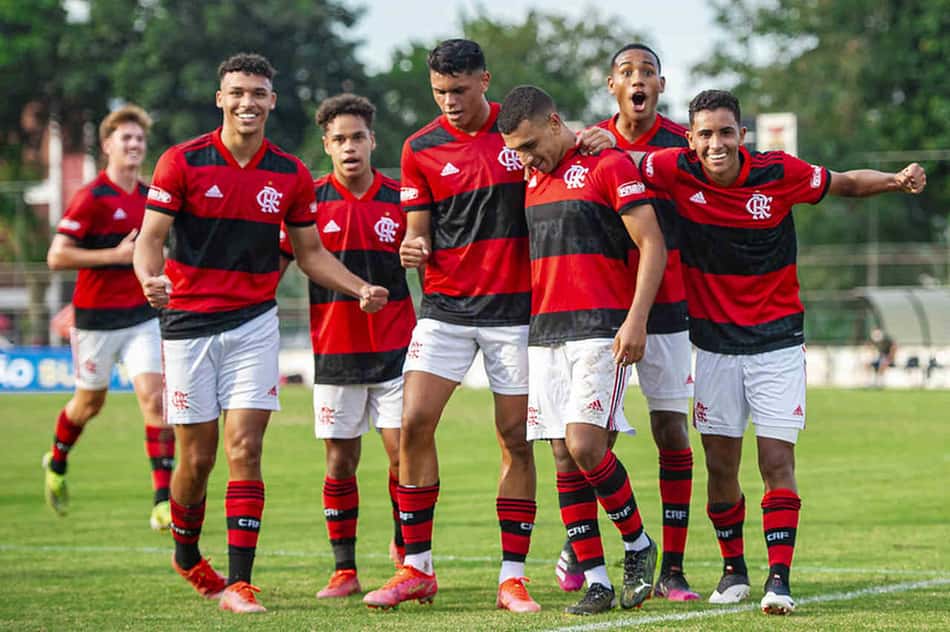 Flamengo vence o Atlético-MG fora de casa e abre vantagem nas quartas do Brasileiro Sub-17; veja os gols