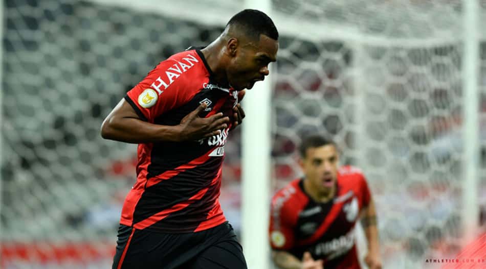 Athletico vê distância para o líder do Brasileirão aumentar