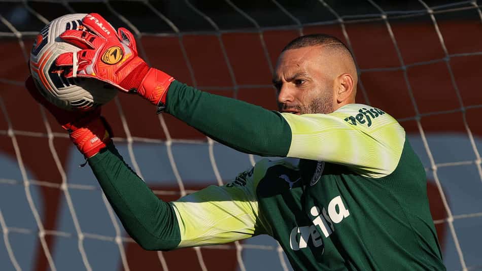 Weverton e Piquerez se reapresentam ao Palmeiras; Gómez volta aos treinos neste sábado