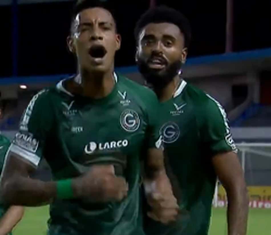 Em estreia de Ney Franco pelo CSA, Goiás vence e vai ao G-4 da Série B
