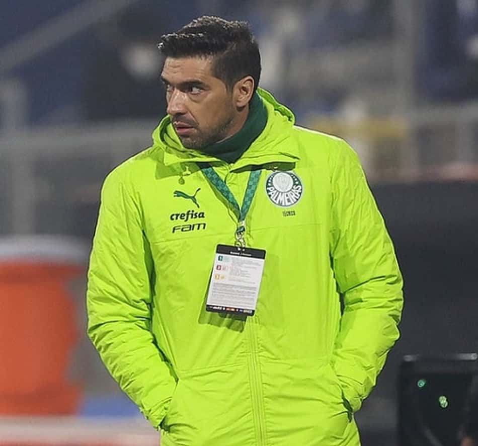 Abel parabeniza jogadores do Palmeiras por esforço em vitória: 'Perfume do suor foi o que nos fez ganhar'