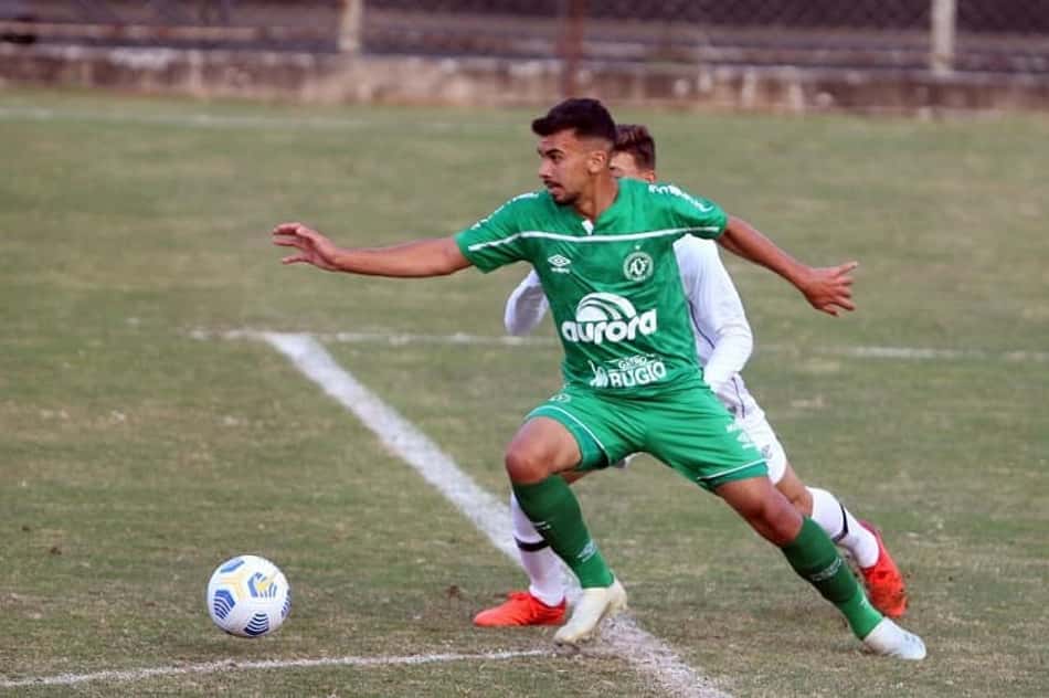 Titular na primeira vitória da Chapecoense no Sub-20, Bruno diz: 'Triunfo importante'