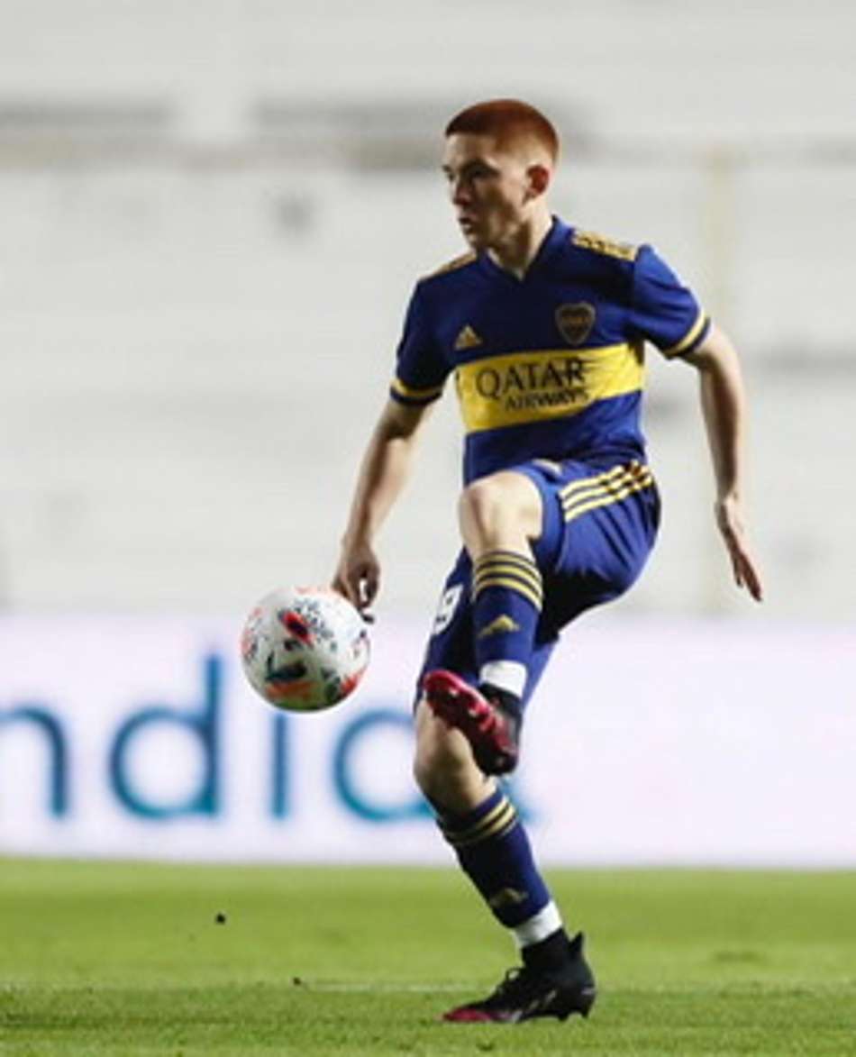 Promessa do Boca Juniors fala sobre estreia nos profissionais