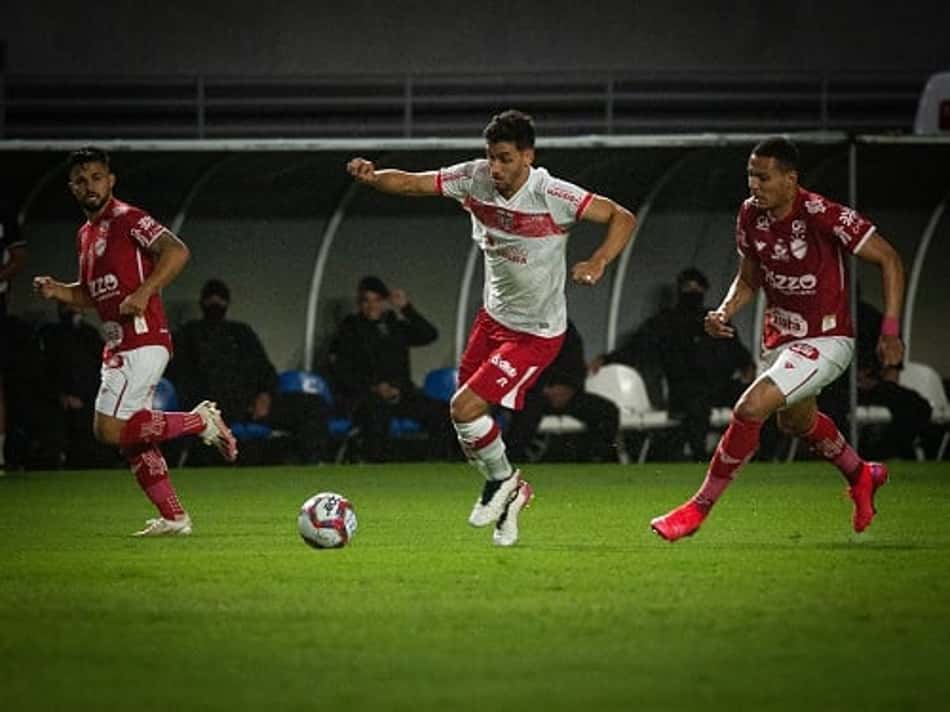 CRB vence o Vila Nova e entra no G-4 do Brasileiro da Série B