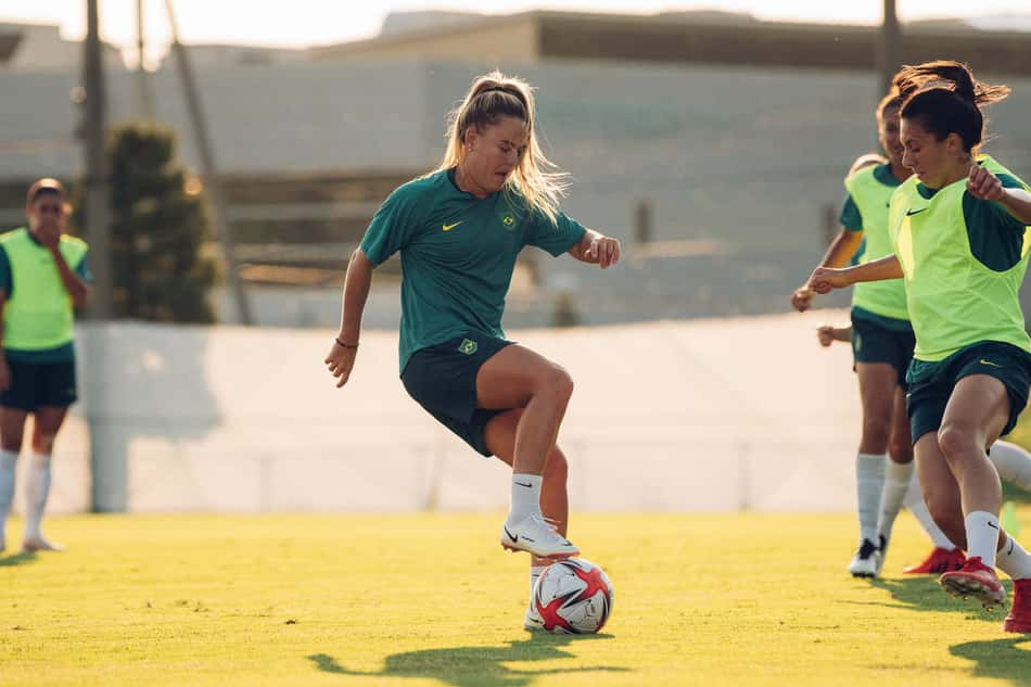 Seleção feminina trabalha parte ofensiva antes de estreia contra a China nos Jogos Olímpicos