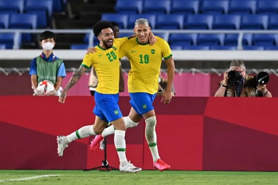 Richarlison 'voa' junto com time, mas Seleção ainda encara turbulências em seu início na Olimpíada