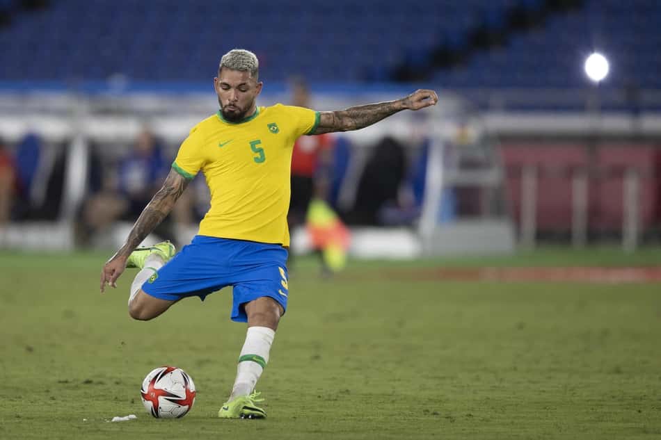 Douglas Luiz projeta duelo contra a Costa do Marfim nos Jogos Olímpicos: 'Partida muito difícil'