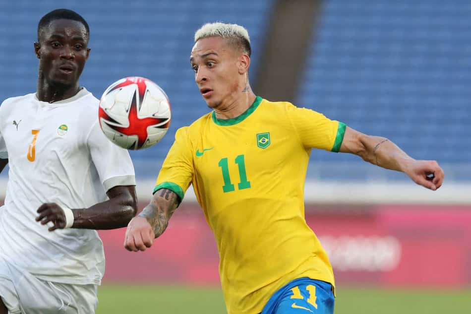 Antony diz que expulsão prejudicou a Seleção Brasileira: 'Se fosse onze contra onze seria diferente'