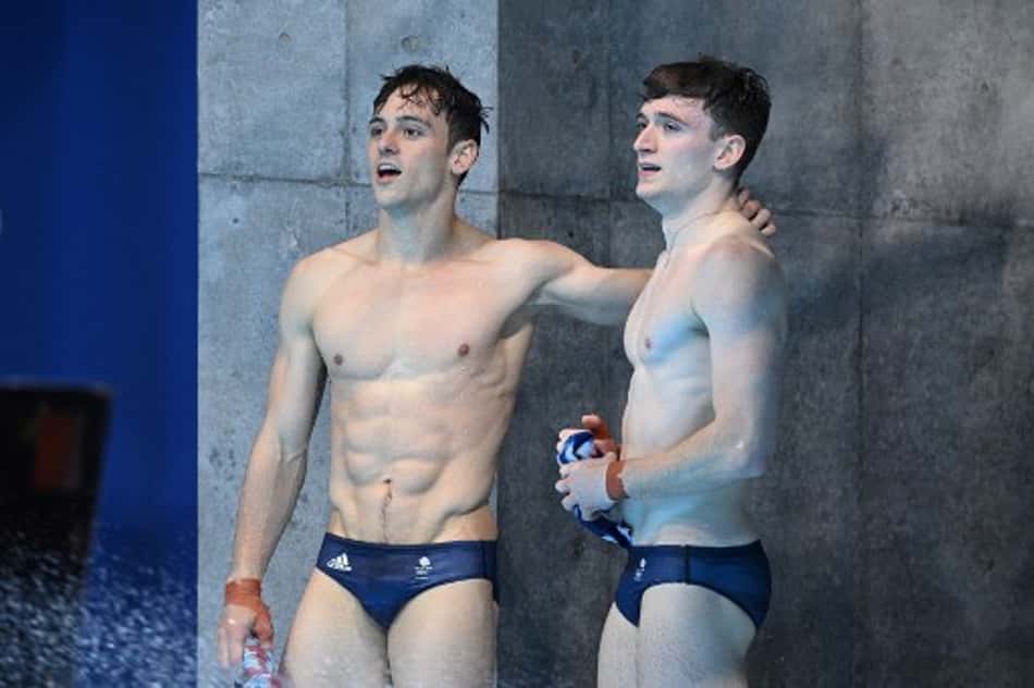 'Sou um homem gay e também um campeão olímpico', comemora atleta do nado sincronizado