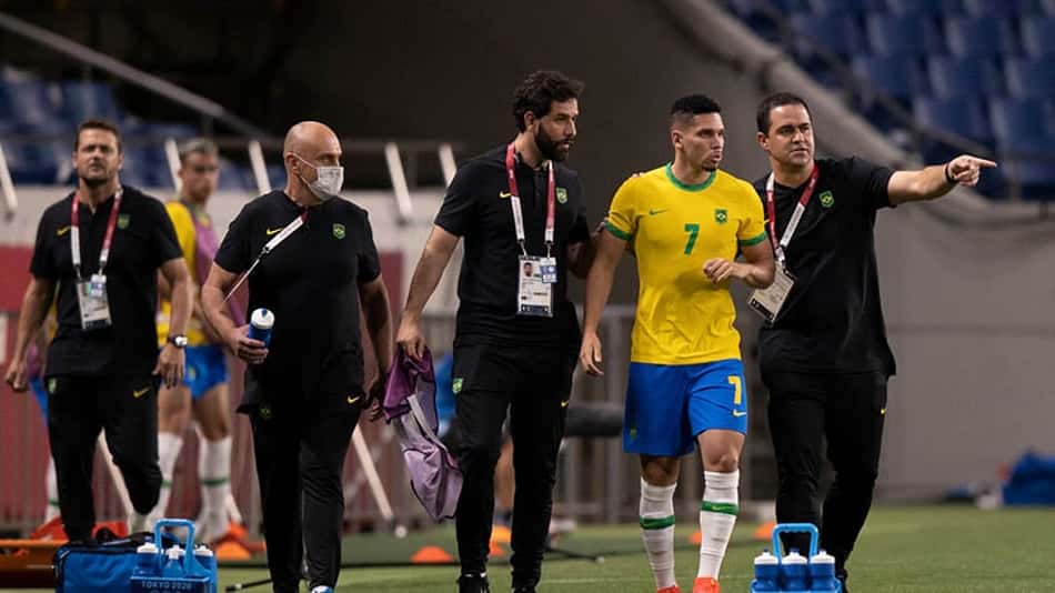 André Jardine, técnico do Brasil, lamenta chances desperdiçadas, mas elogia grupo e já pensa no México