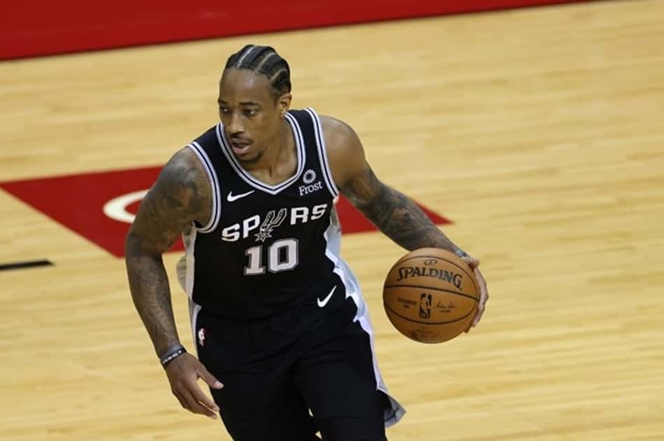 LeBron tentou recrutar DeMar DeRozan para o Lakers