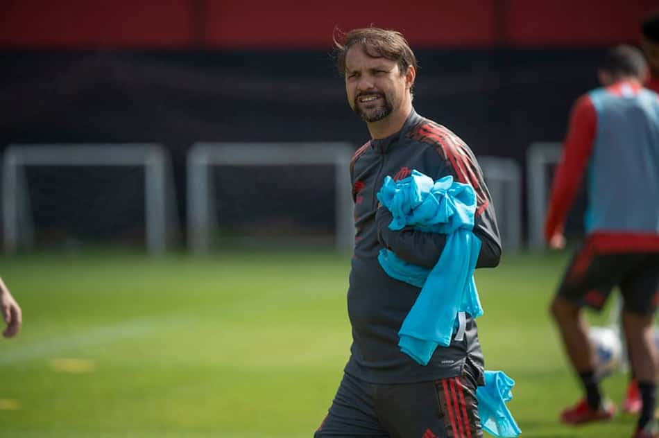Após demissão de Renato, Flamengo define técnico para reta final do Brasileirão