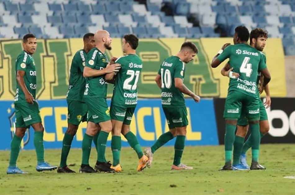 Conheça a história do fundador do Cuiabá: ex-atacante, que chegou a jogar como goleiro no Palmeiras