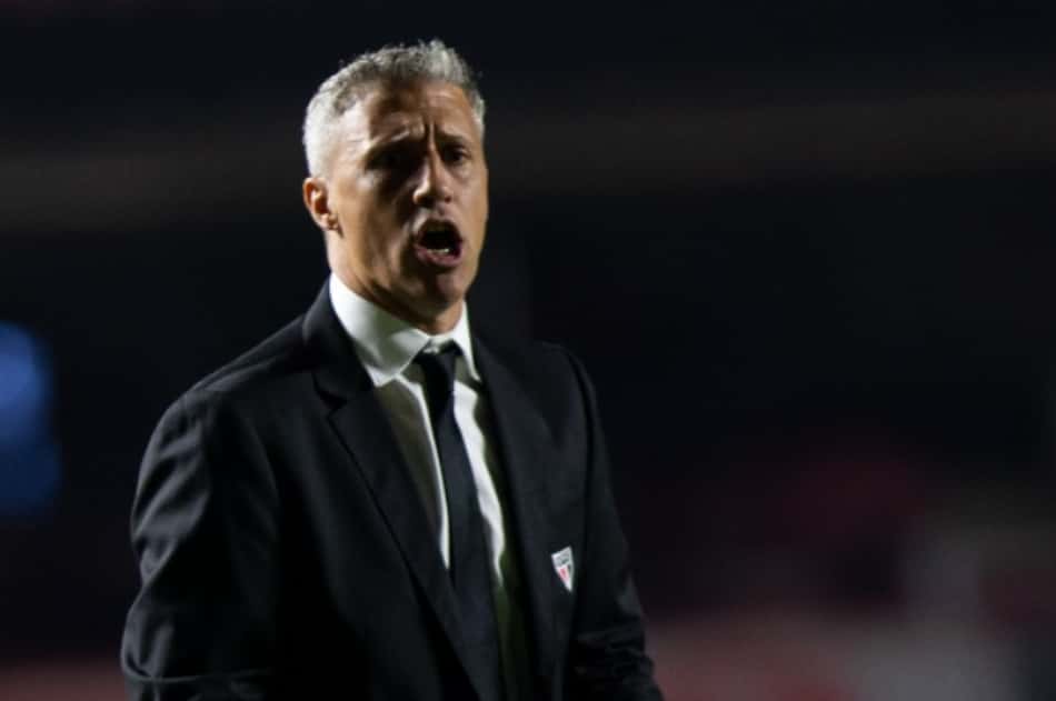 Jornal argentino aponta interesse de River Plate por Hernán Crespo, treinador do São Paulo
