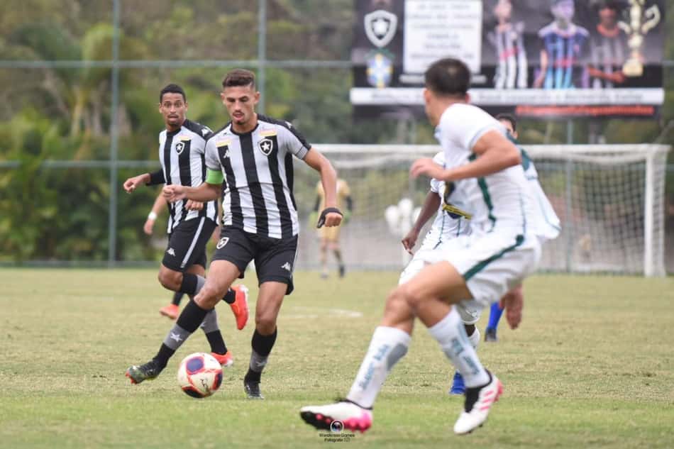 Botafogo vence o Boavista e garante vaga nas quartas de final da Taça Guanabara sub-20