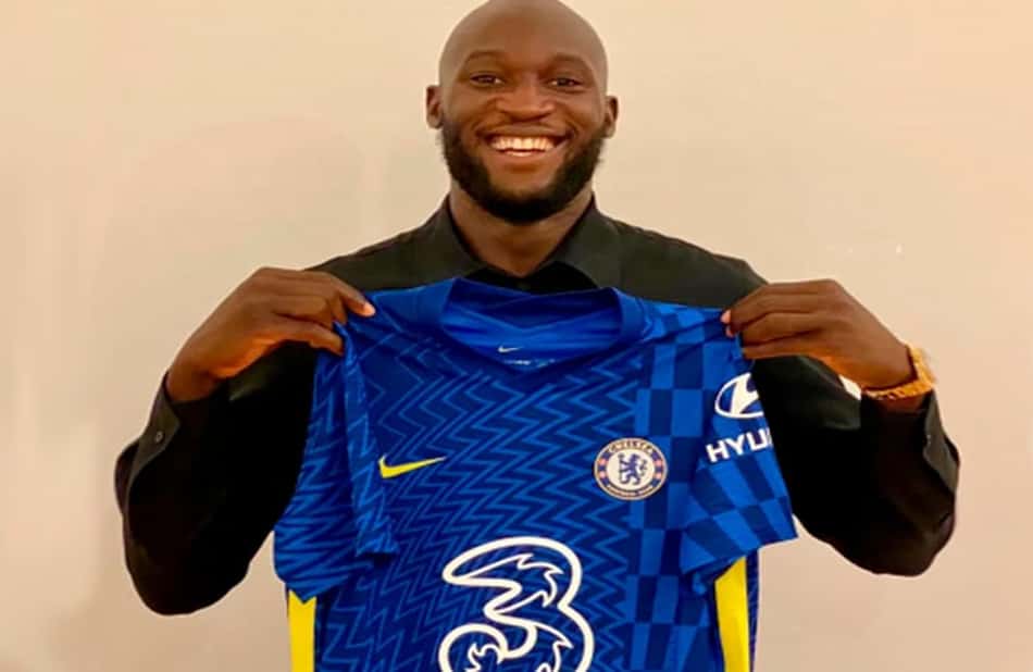 Chelsea anuncia contratação de Lukaku para a temporada
