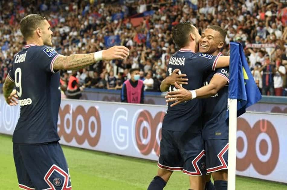 Ainda sem Messi e Neymar, PSG vence Strasbourg sob o comando de Mbappé no Campeonato Francês