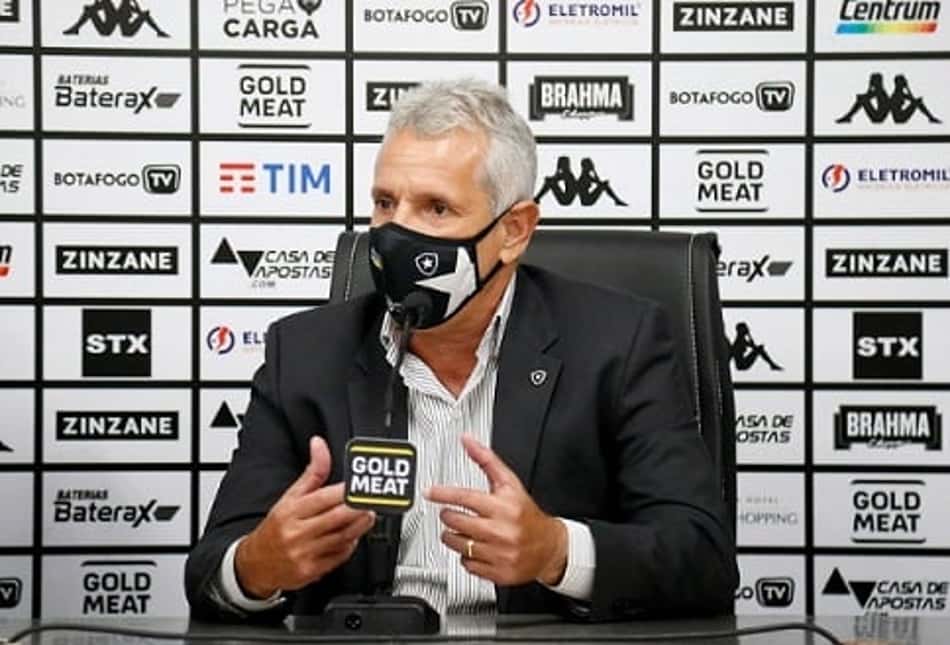 VP do Botafogo pede ao América-MG mais ingressos para alvinegros: 'Festa de duas torcidas coirmãs'
