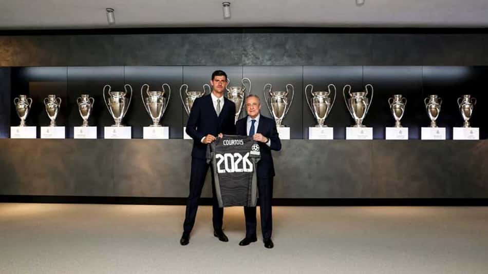 Real Madrid renova contrato com Courtois até 2026
