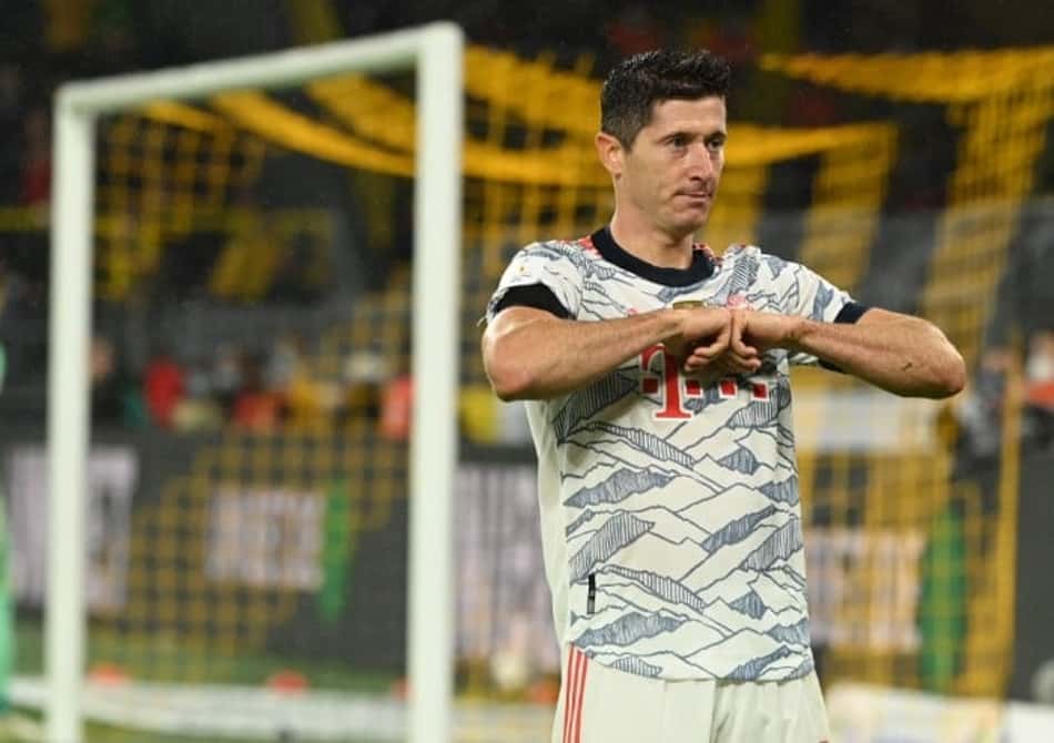 Robert Lewandowski busca saída do Bayern de Munique