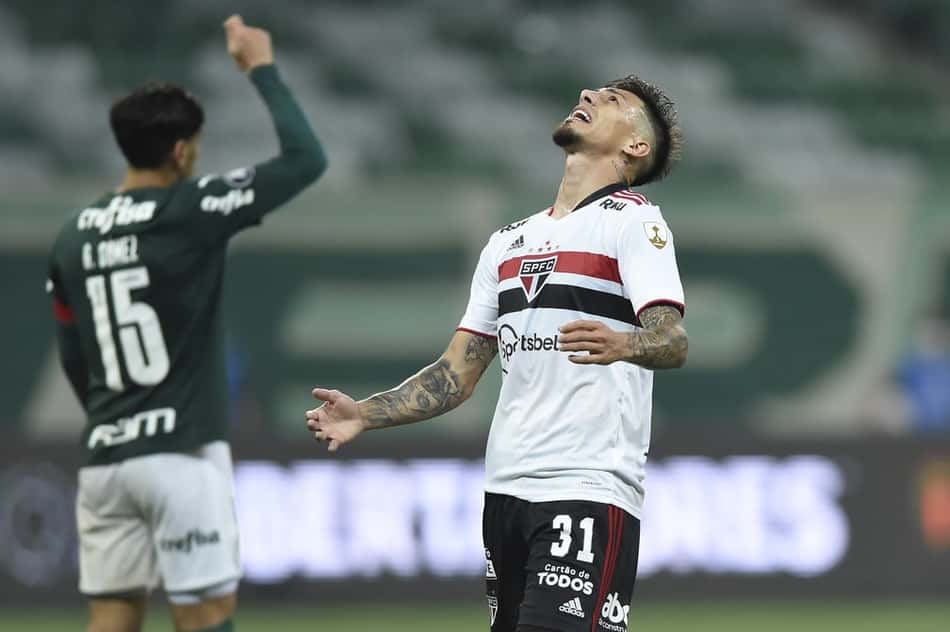 Rigoni lamenta chances perdidas pelo São Paulo em eliminação na Liberta: 'Assumimos os erros'