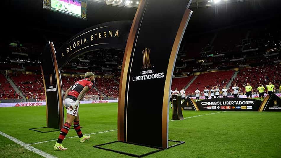 Flamengo cumpre meta, alcança semifinal da Libertadores e soma milhões às premiações de 2021