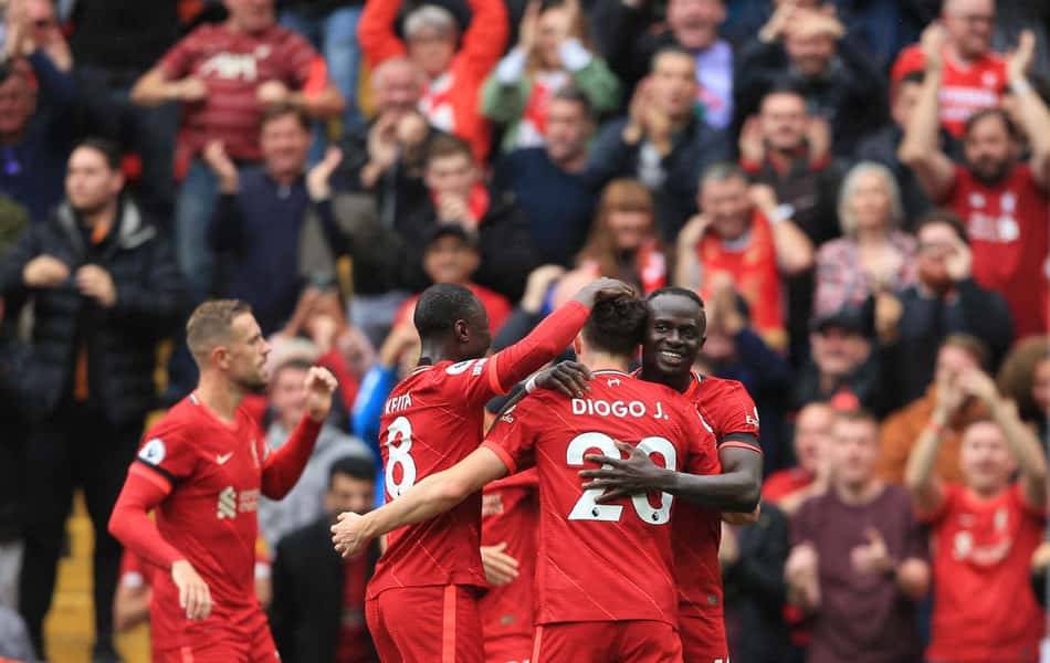 Liverpool bate o Burnley em casa e vence a segunda na Premier League