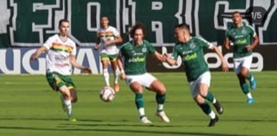 Goiás e Sampaio Corrêa ficam no empate