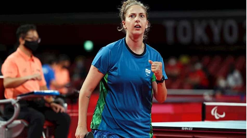 Danielle Rauen e Bruna Alexandre vencem dupla turca e estão nas semis do tênis de mesa nas Paralimpíadas