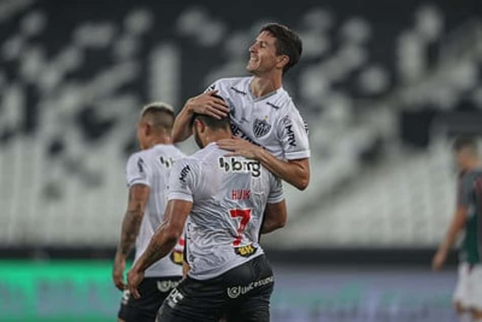 Atlético-MG tem quase o triplo de chances de conquistar o Brasileiro em relação a Flamengo e Palmeiras