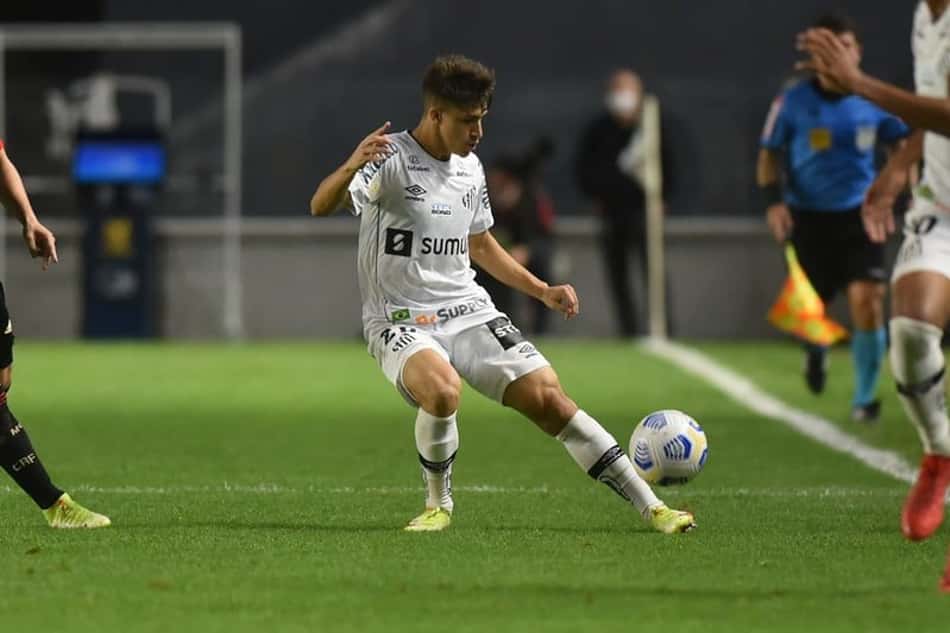 Sem Pirani e Jobson, Santos divulga relacionados para pegar o Sport