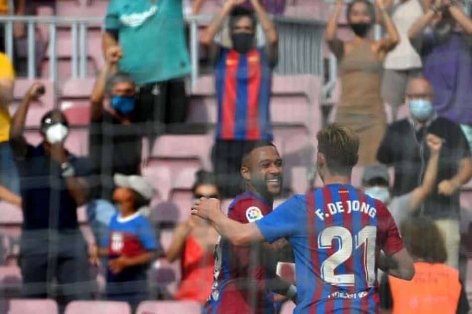 Memphis Depay marca novamente e Barcelona vence o Getafe