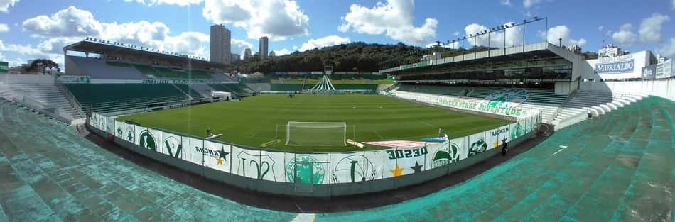 Última vitória do Fluminense no Alfredo Jaconi teve remarcação após escândalo de arbitragem e gol no fim