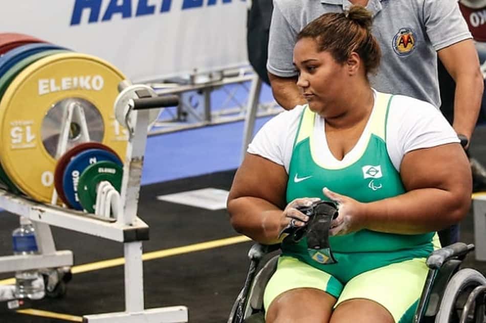 Paralimpíadas: Tayana Medeiros fica na quinta colocação no halterofilismo