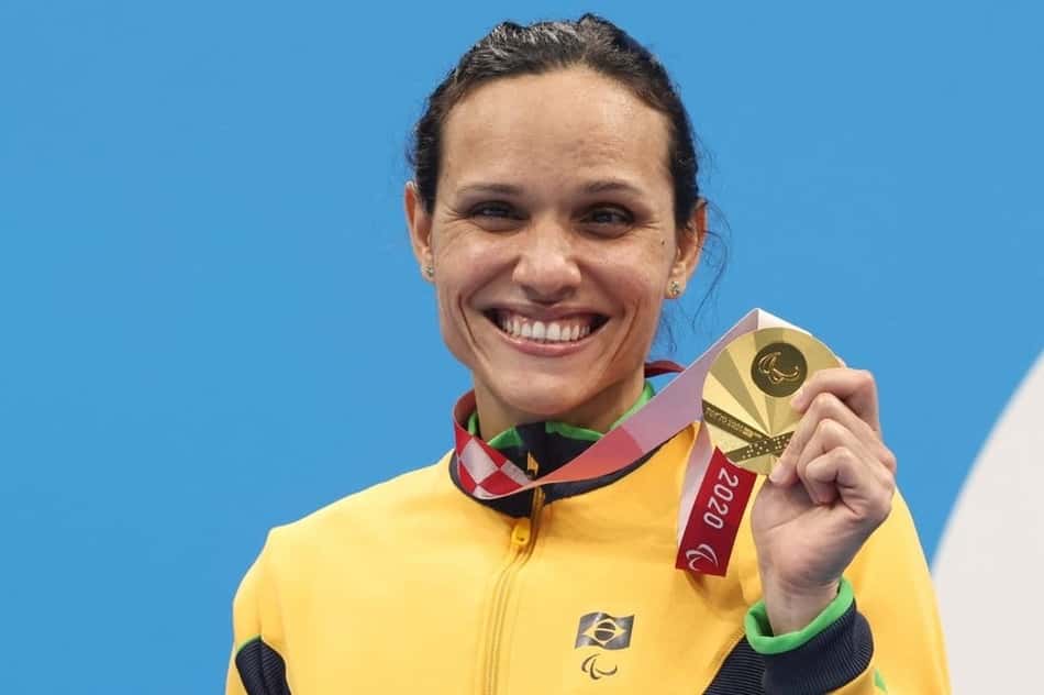 Carol Santiago leva segundo ouro nas Paralimpíadas e Gabriel Bandeira conquista quarta medalha em Tóquio