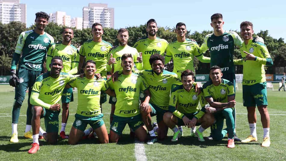 Palmeiras se reapresenta e treina na Academia de Futebol