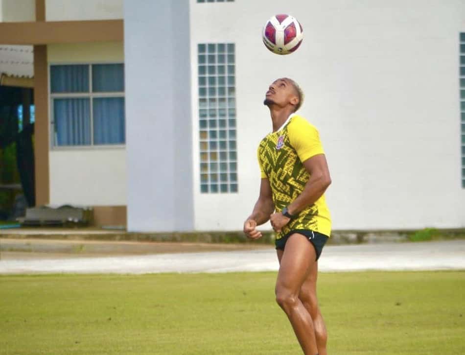 Conrado foca em mais uma grande temporada na Tailândia no Trat FC