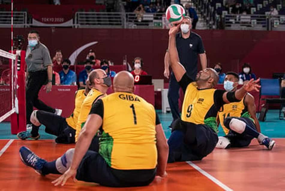 Brasil perde para Comitê Russo e disputará o bronze no vôlei sentado nas Paralimpíadas