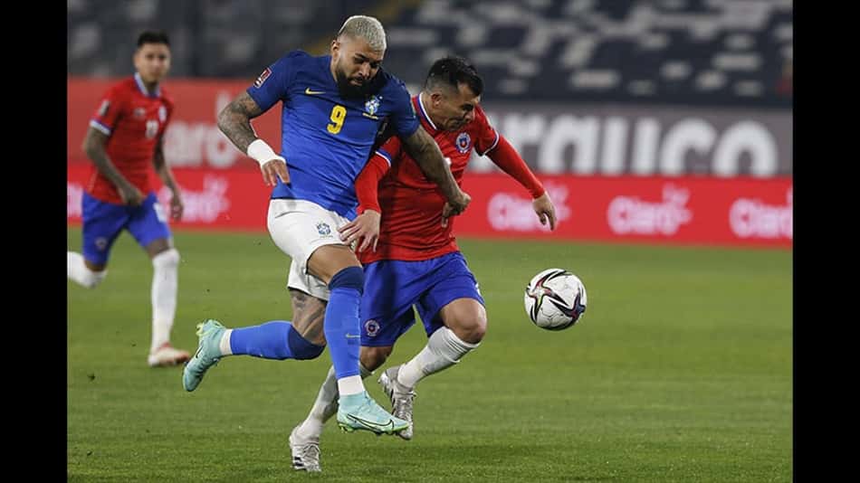 Rivaldo exalta Gabigol, mas alerta Tite: 'Na Seleção, jogador precisa ter confiança do treinador para ir bem'