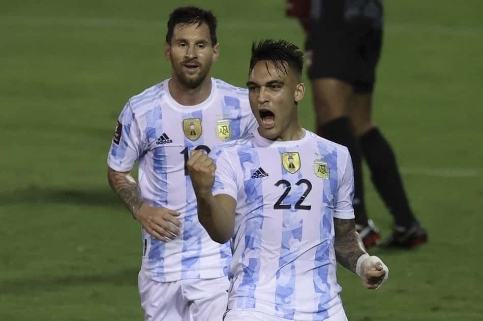 Argentina aproveita expulsão na Venezuela e vence com tranquilidade nas Eliminatórias